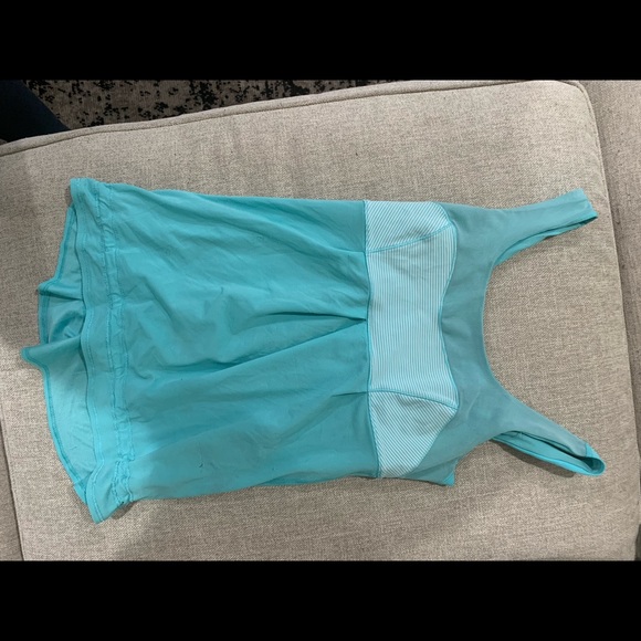 2 lululemon tank tops. Used but good condition - Picture 1 of 2